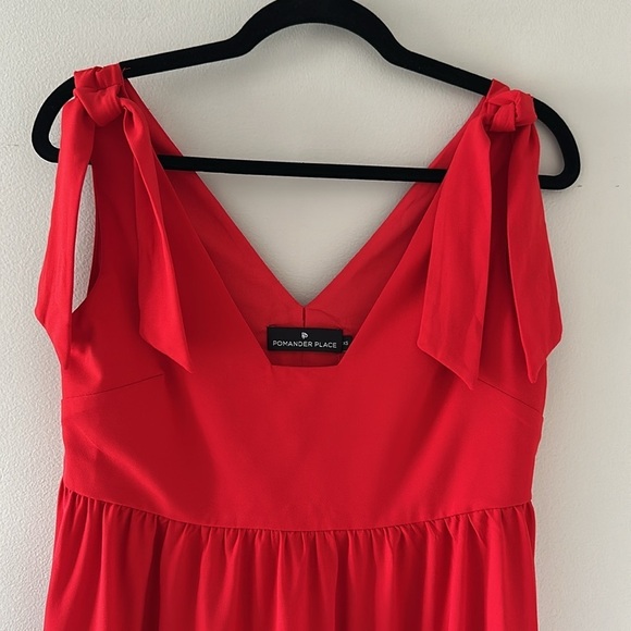 Tuckernuck Pomander Place Red Babydoll Dress with Bows Size XS Preppy Resortwear - Picture 2 of 8